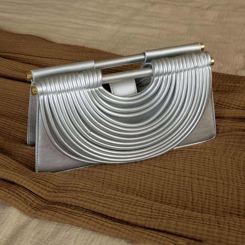 JINXIANGGUO A Stylish Evening Gown Women Featuring Solid Color Complemented By A Spacious Handbag Fashionable Ruffles Ideal For Events Like Parties We