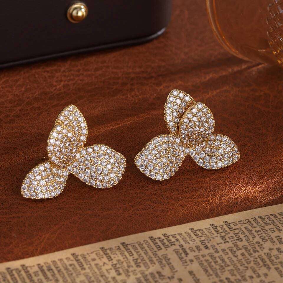 ZAKOL Luxury Leaf Leaves Flower Full Micro Cubic Zirconia Paved Wedding Bridal Earring For Women Party Jewelry Gift