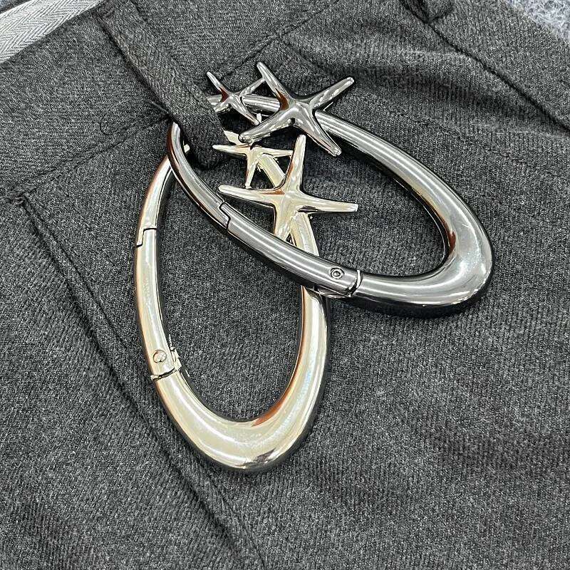 ZAKOL Y2K Punk Star Oval Essential Icon Carabiner Keychain Axe Shaped Mountaineering Car Key Ring Gothic Backpack Decor Jewelry
