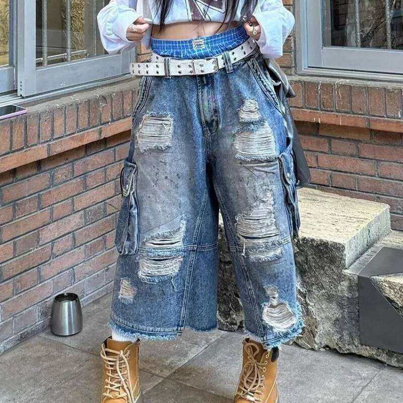 2025 American Vintage Old Baggy Slim Machete Shorts Female Y2K Harajuku Hot Girl Washed Hole Denim Cropped Pants Tide