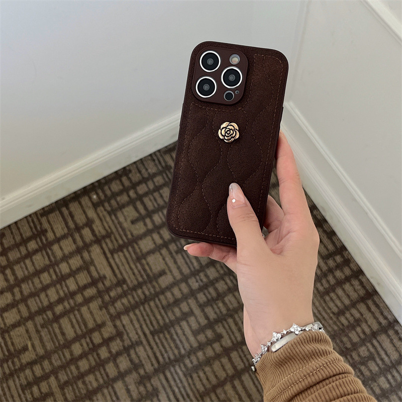 Brown Down Camellia Suitable for Apple 15 Pro Max Phone Case iPhone 14 Shockproof 13 Full Coverage 12 Silicone