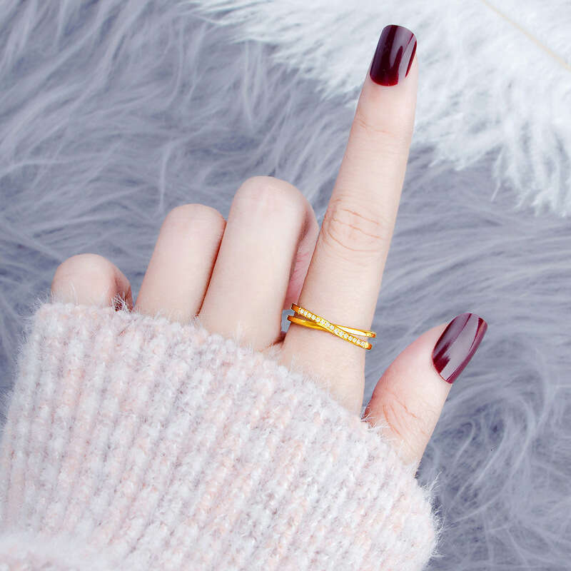 Elegant Cross Inlaid Diamond for Women Korean Version Titanium Steel Ring Light Luxury New Niche Design Sense Personality Exquisite