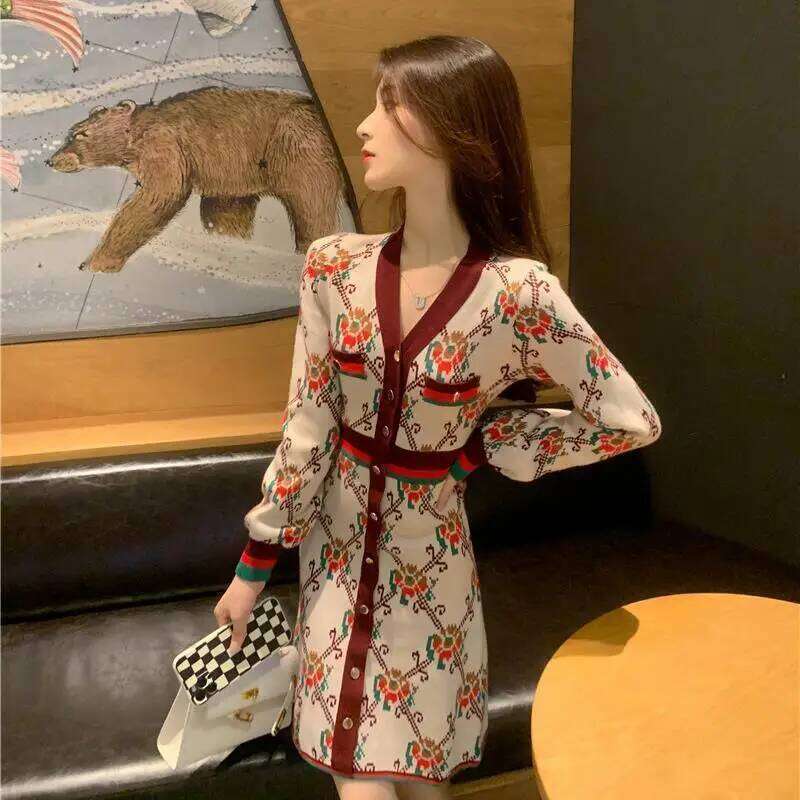 Spring New Elegant Printing Midi Women Clothes Temperament Buttons V-neck Long Sleeve Knitted Dress Female Dresses