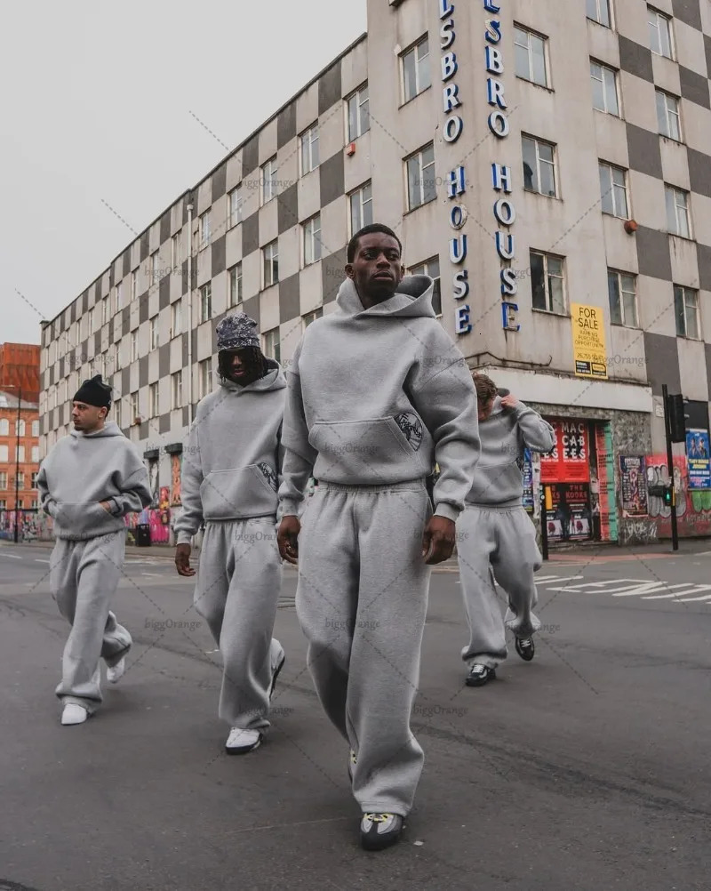 2025 Trendy High Street Retro Casual Streetwear Mens Sports Suit Y2K Harajuku Embroidered Hoodie Women Hip-hop Loose Sweatpants 251225