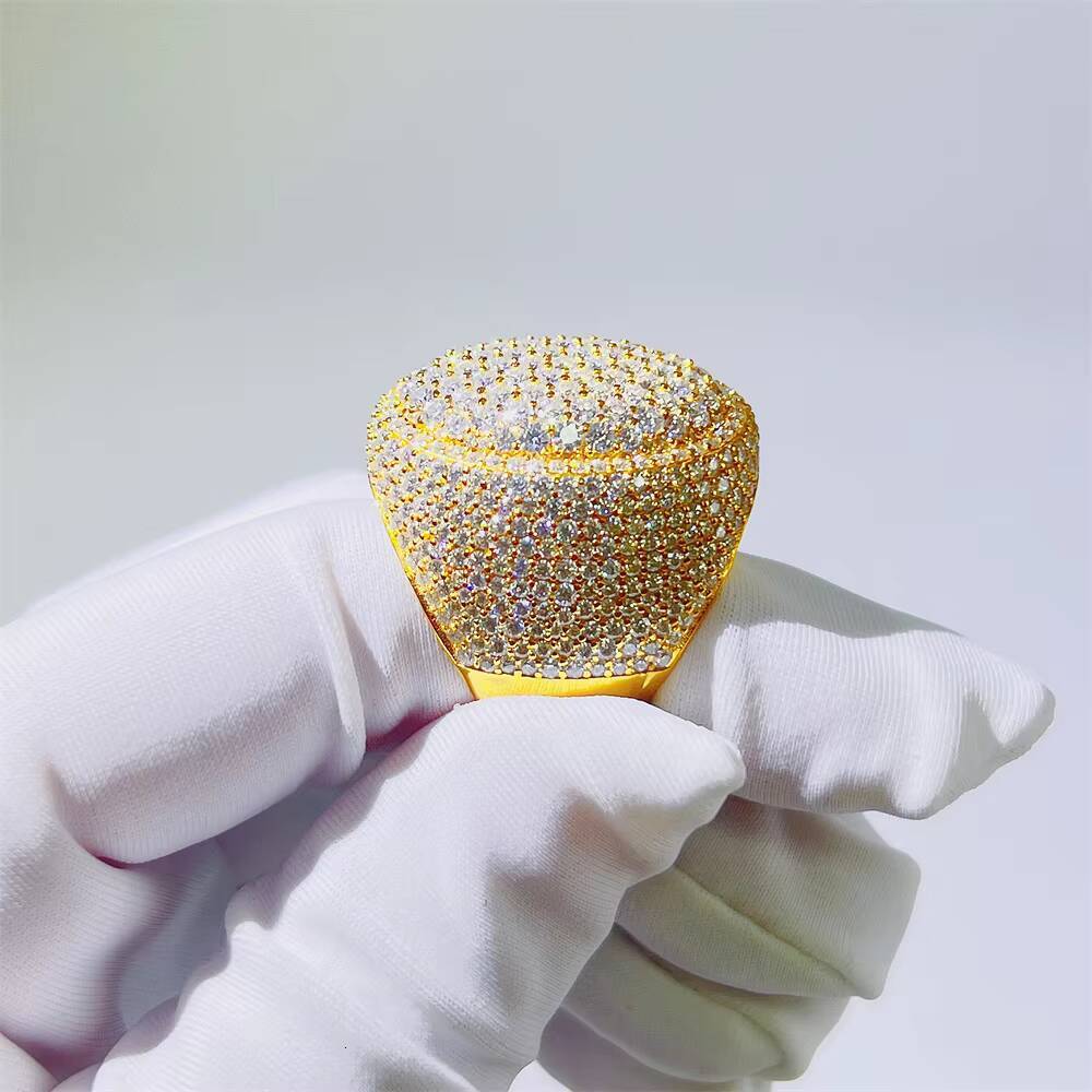 Fashion Hiphop Jewelry New Design High Quality 925 Silver Ring Vvs Moissanite Rings for Women Men