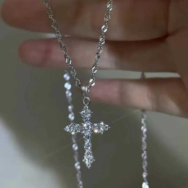 Silver Color Zircon Cross Pendant Necklace for Women Shiny Rhinestone Collar Necklaces 2025 Trend Christmas Jewelry Y251227