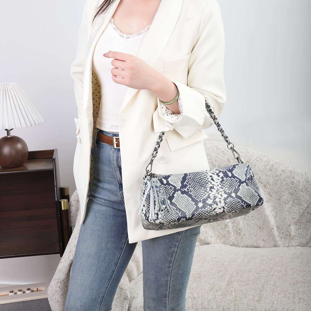 2026 Early Spring New Arrival Women S Casual Chic White Crossbody Bag Adjustable Detachable Chain Strap Zipper Closure High Quality Genuine Leather Wi
