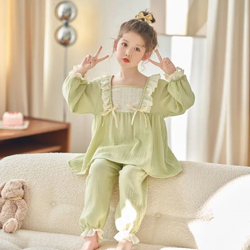 2025 Spring Autumn Girls Long Sleeve Pajamas Set Medium To Large Kids Cozy Home Wear Princess n Cotton Lounge Sets 251215