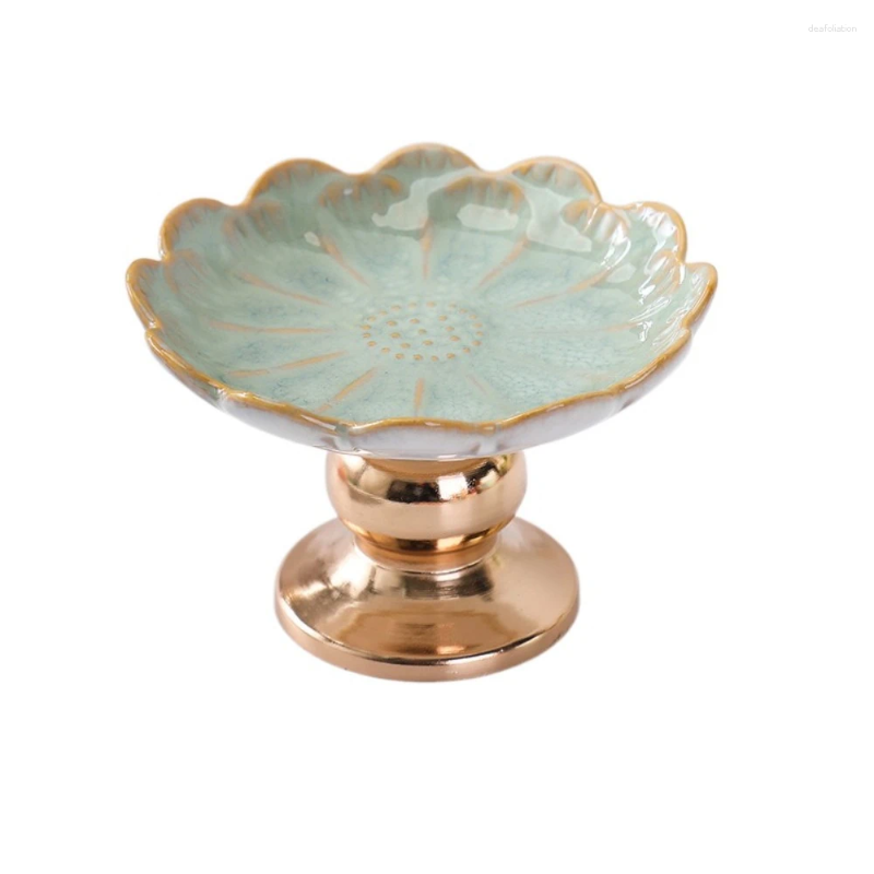 Candle Holders Home Decoration European Style Ceramics Stand Exquisite Light Luxury Holder Romantic Candlestick Birthday Gift H260310