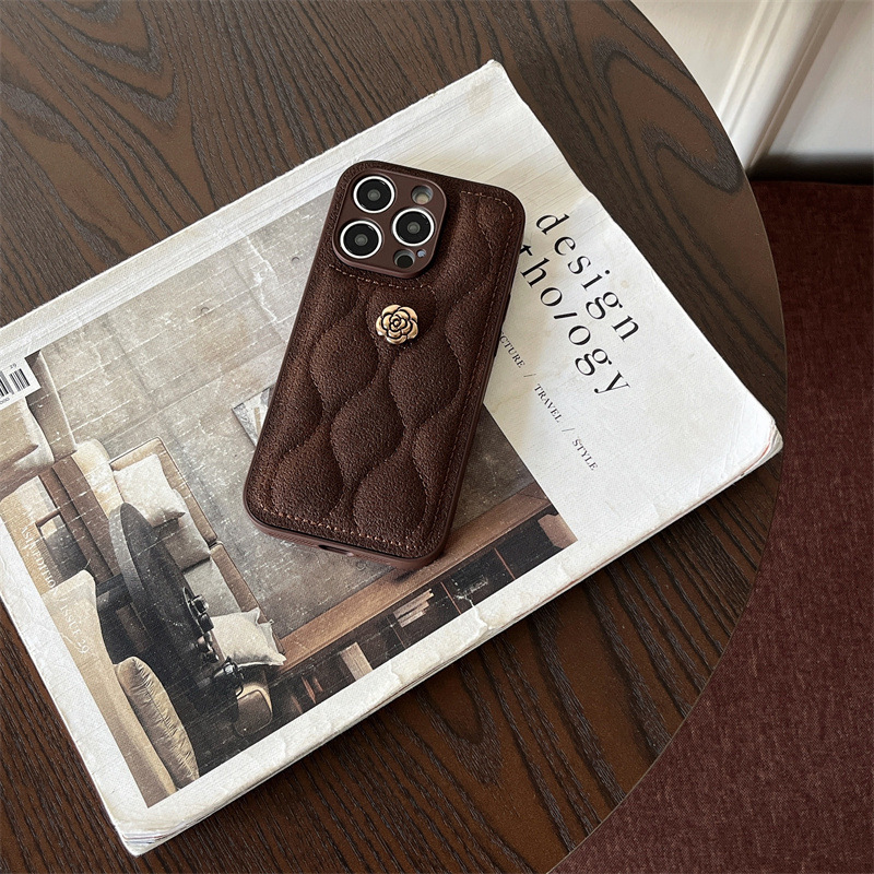 Brown Down Camellia Suitable for Apple 15 Pro Max Phone Case iPhone 14 Shockproof 13 Full Coverage 12 Silicone