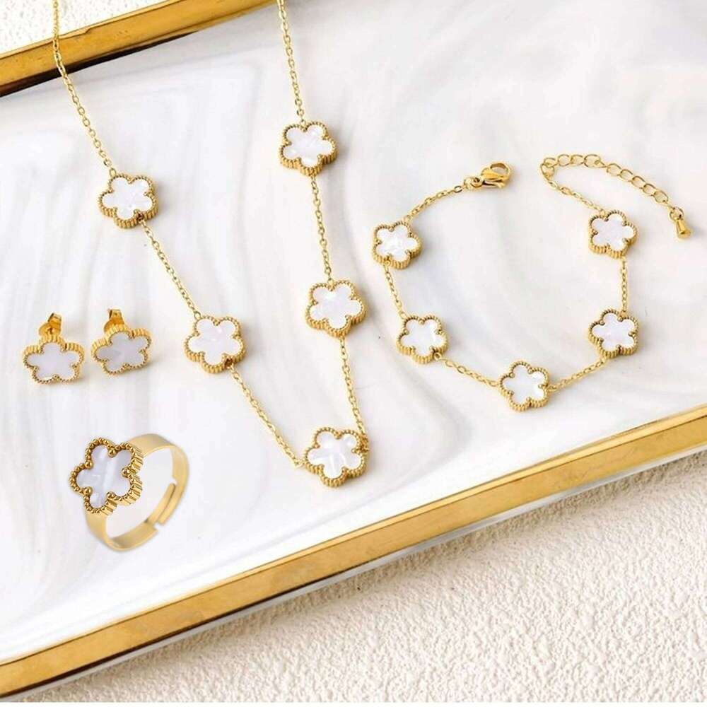 4pcs Bracelet Necklace Earrings Ring Stainless Steel Five Leaf Flower Set Classic for Woman New Fashion Jewelry Clover 25H1229