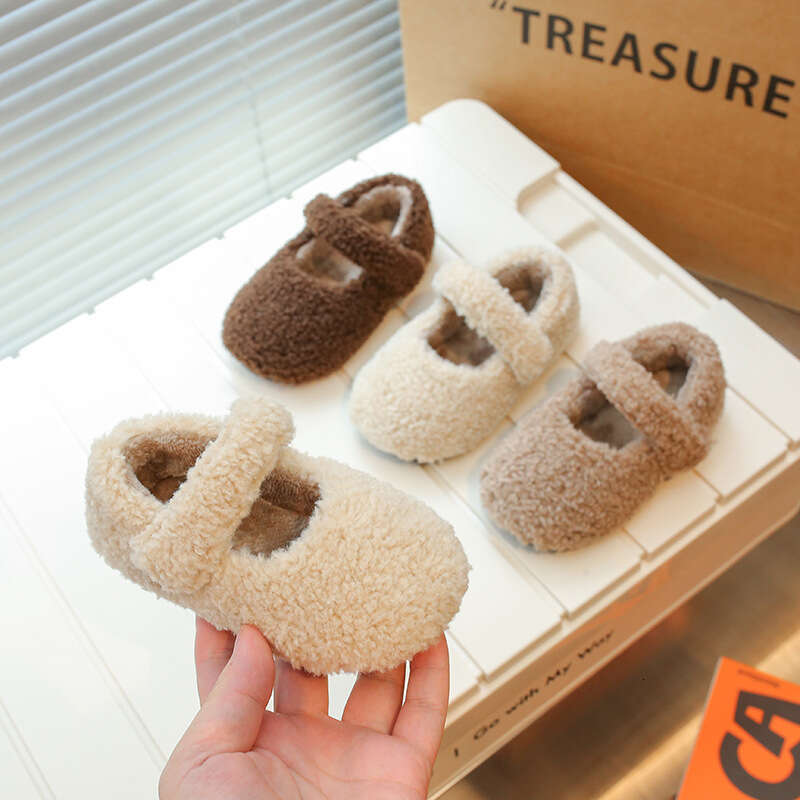 Cotton 2025 Autumn Winter New Solid Color Cute Baby Lightweight Children's Furry Shoes