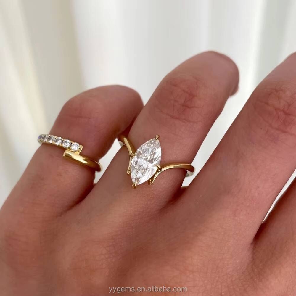 Yu Ying Custom Gorgeous Marquise Solitaire 18K Yellow Gold Rings 25CT Eye Moissanite Diamond Fine Jewelry Women Wedding Rings