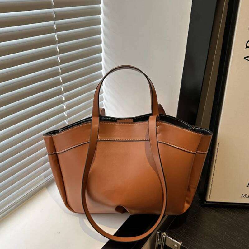 Women Tote Underarm Large Capacity PU Leather Shoulder Vintage Solid Crossbody Bag Trendy Briefcase Bags With Purse TIANOUDAISHU