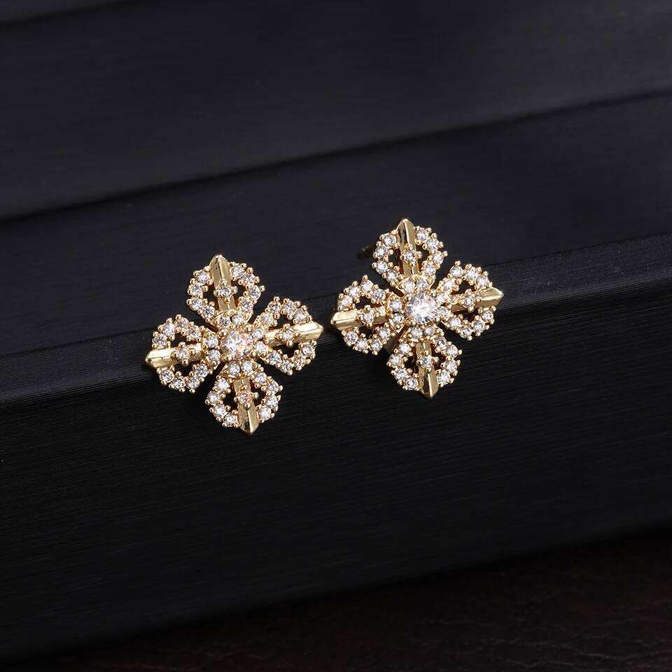 ZAKOL Brilliant Micro-inlaid Zirconia Camellia Stud Earrings for Women Exquisite Geometric Flower Party Ear Accessories