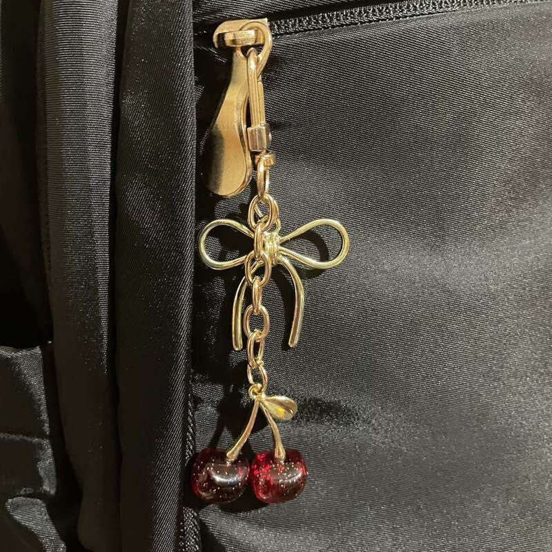 Shiny Imitation Cherry Pendant Keychain Keychain Charm Cute Fruit Accessory Chain for Bags