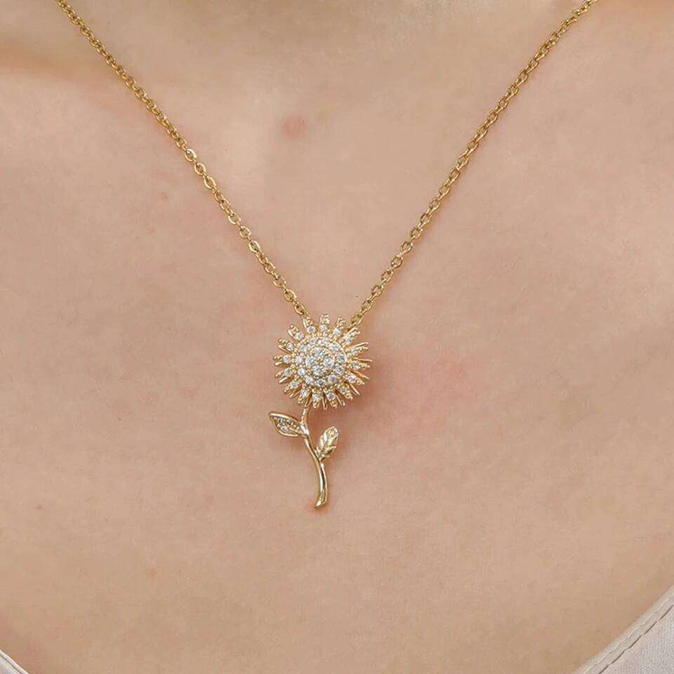 ZAKOL Exquisite Rotating Sunflower Zirconia Flower Pendant Fashion Plant Flowers Gold Color Chain Choker Necklace Gift