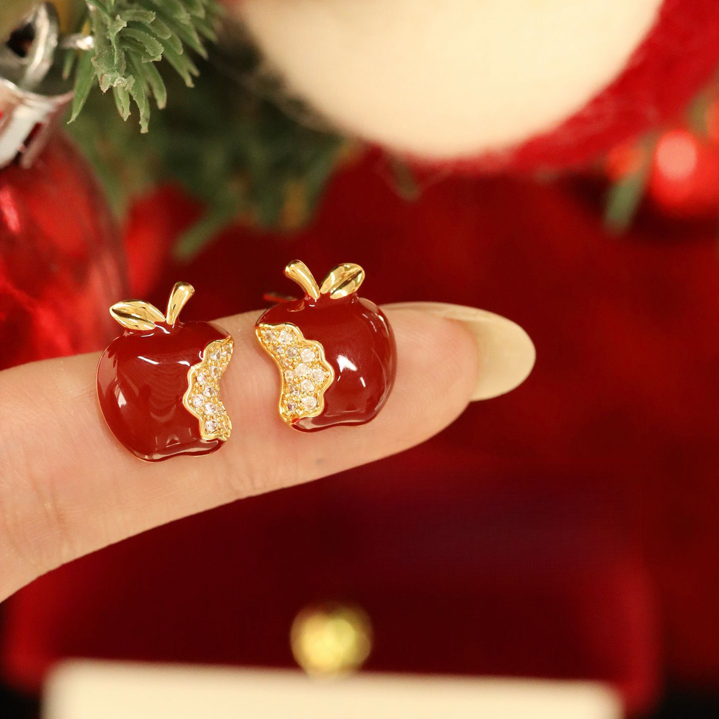 Silver Needle Dripping Oil Zircon Apple Earrings for Casual, Simple, Versatile Daily Earrings with a Design Sense of Niche Earrings for Women