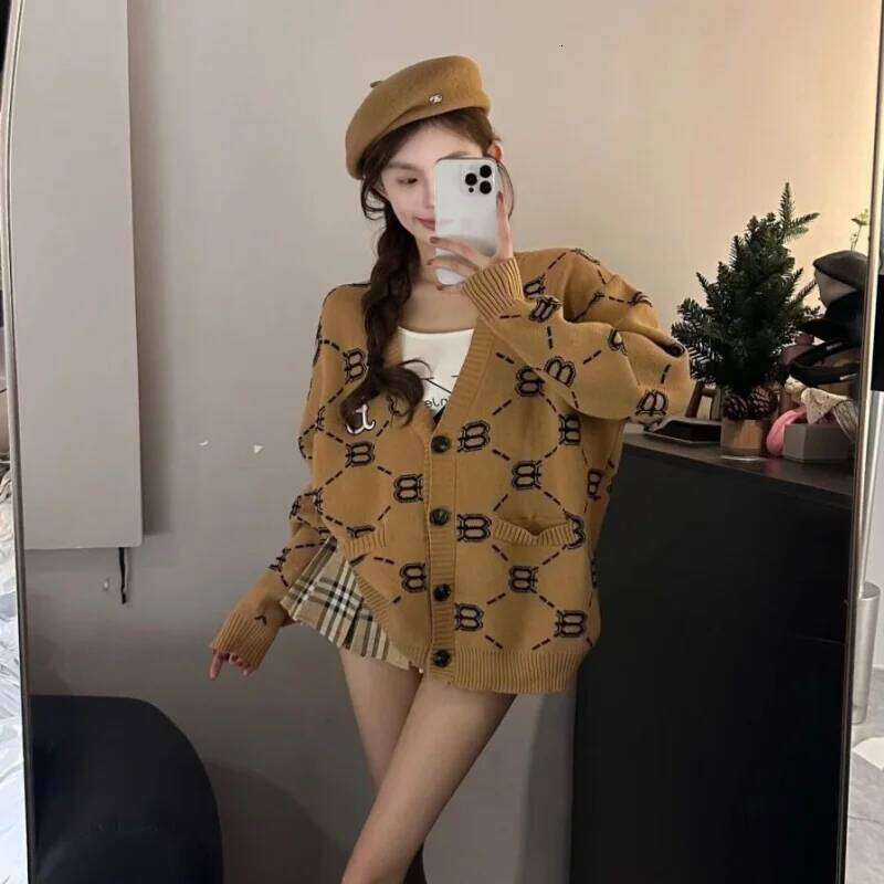 Fashion Letter Embroidery Knitted Cardigan Autumn Casual Printed Sweater Jacket Women V-Neck Single Breasted Wool Coat 616A