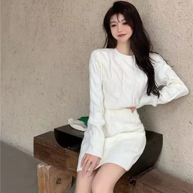 Two Piece OF Pullover Autumn/Winter Knitted Sweater Set Pure Desire Short Sweater Sexy Spicy Arm Wrap Skirt Sweater Female 251219
