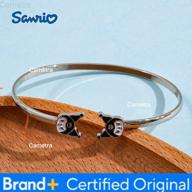 Sanrio Kawaii Kuromi Charms Bangles Cute Kuromi Bracelet for Women Luxury Hands Chains Y2k Jewelry Party Accessories Gifts H251229