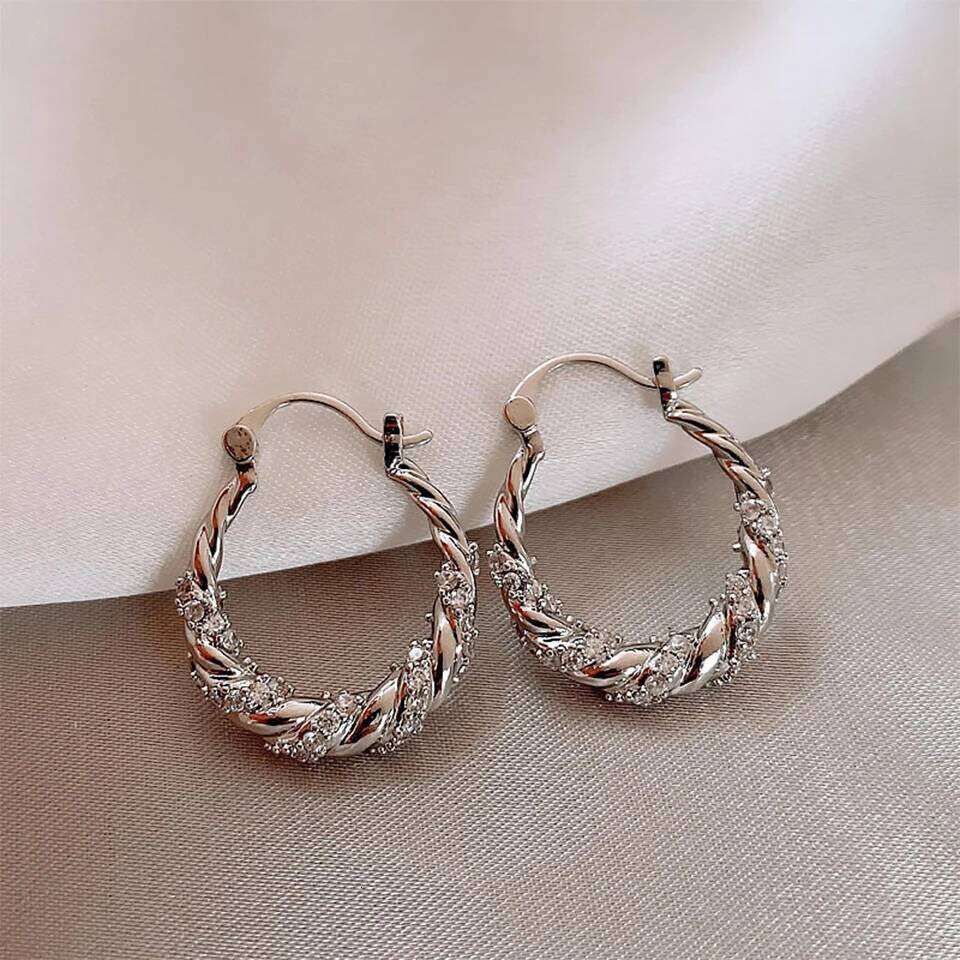 ZAKOL New Unique Shiny Zircon Winding Hoop Earrings for Women Fashion OL Style Gold Color Ear Accessories Party Jewelry