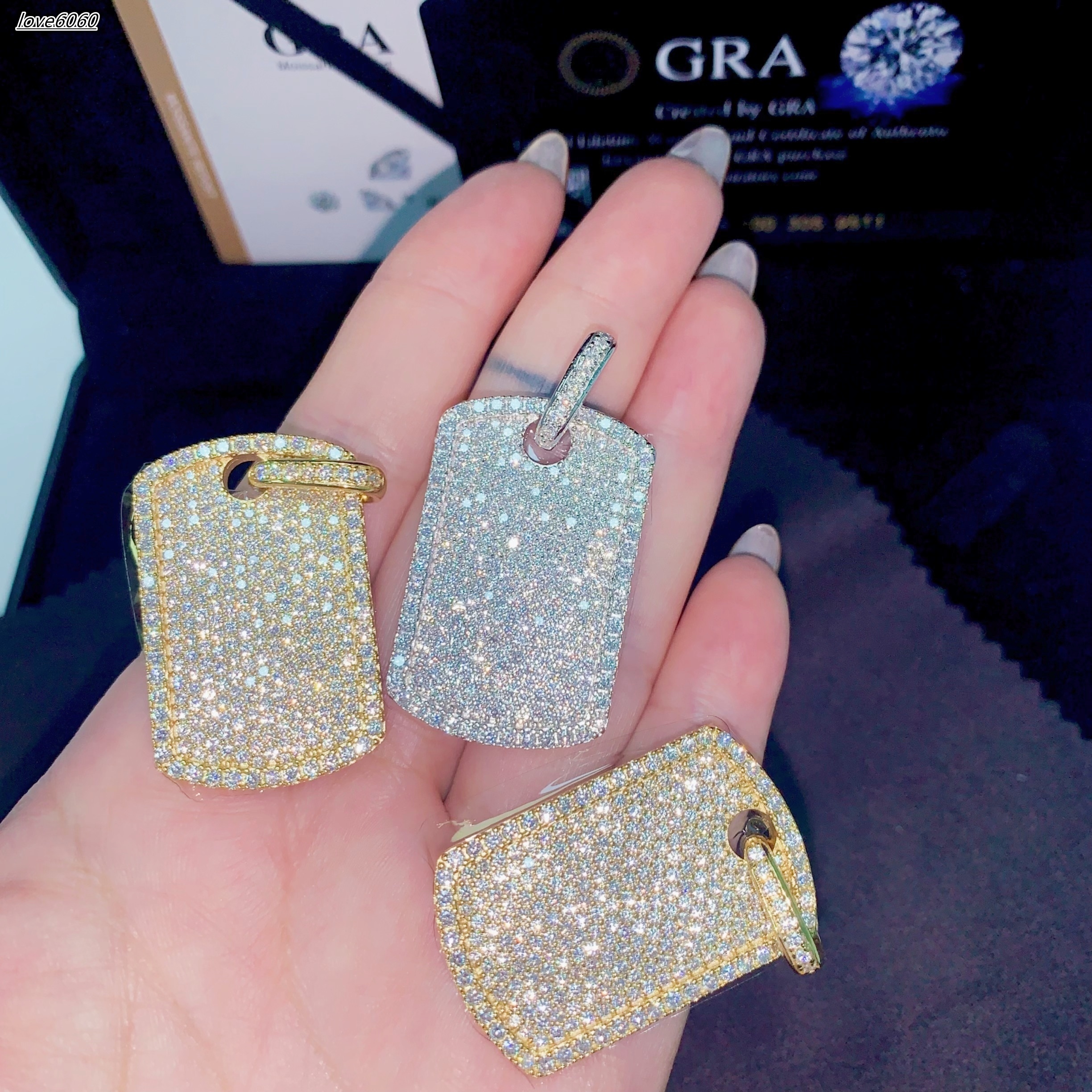 Classic Basic Everyday Iced Out Jewelry Dog Tag Pendant VVS Moissanite Pendants Iced Out Jewelry Custom Cross Pendant