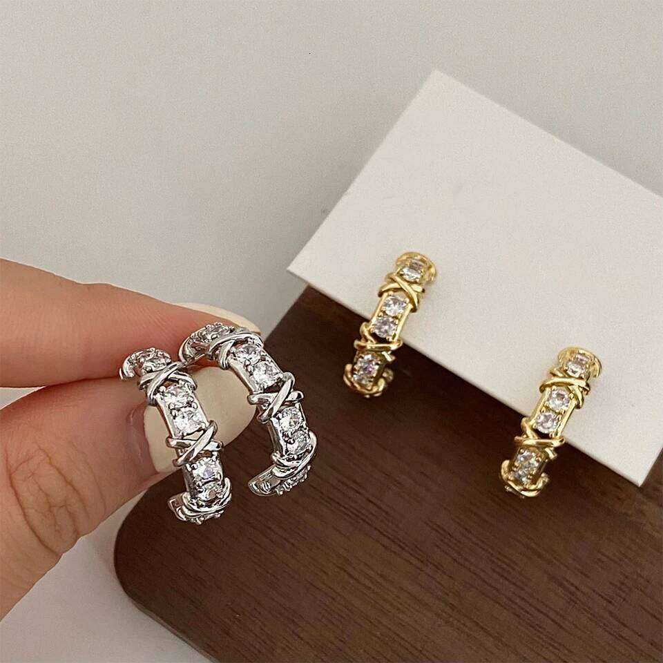Vintage CC Design Hoop Earrings for Women Korean Fashion X Cross Zircon Earring Engagement Jewelry Gift
