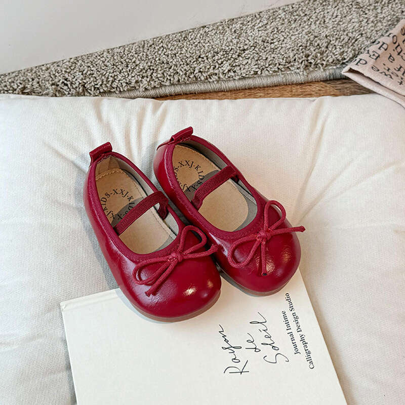 Children's Leather 2025 Spring and Autumn New Korean Style Girls' Soft Sole Princess with Bowknot Non-Slip Fashion Single Shoes