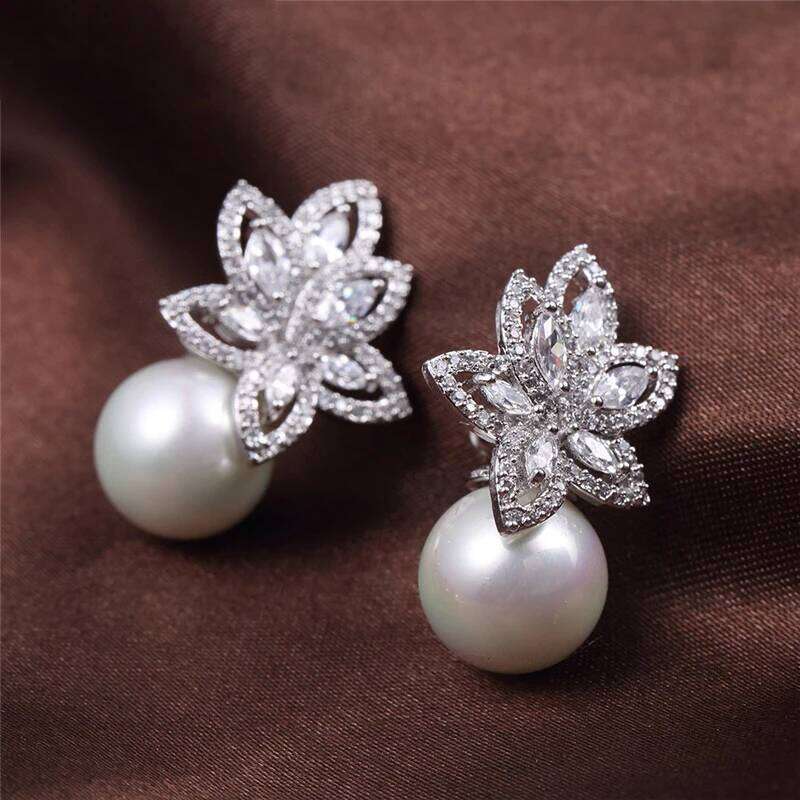 ZAKOL Temperament Imitation Pearl Flower Stud Earrings Elegant Leaf Marquise Zirconia Wedding Party Jewelry for Women