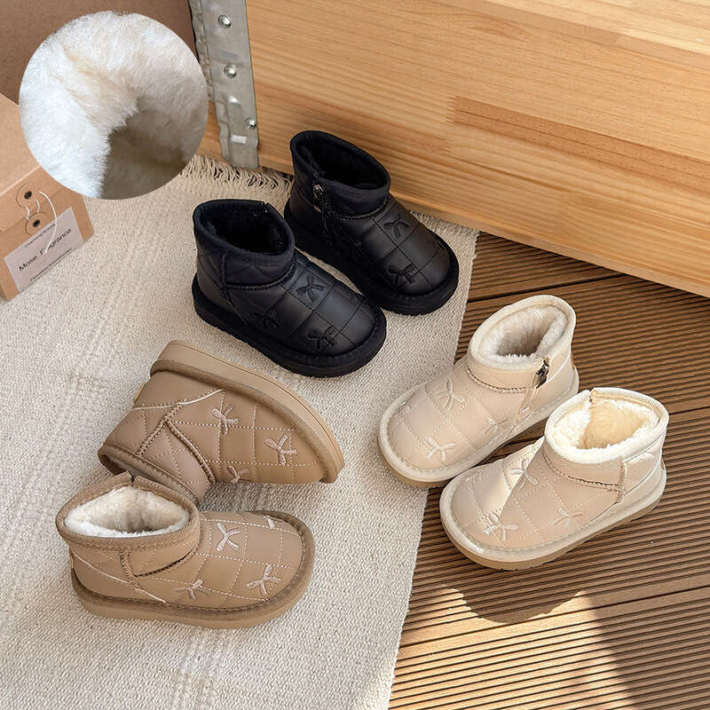 Embroidered Bow Thick-Soled Snow Boots 2025 Winter New Korean Style Girls' Fleece-Lined Thickened Warm Non-Slip Cotton Shoes