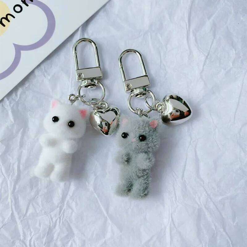 ZAKOL Cute Flocking Cat Keychain 3D Love Phone Pendant Headphone Charm Bag Decor Car Key Ring Jewelry Gift
