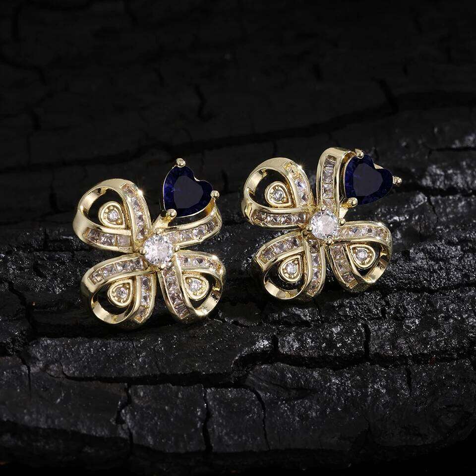 ZAKOL Classic Luxury Full Crystal CZ Four-leaf Clover Stud Earrings for Women Heart Zirconia Women's Wedding Party Jewelry