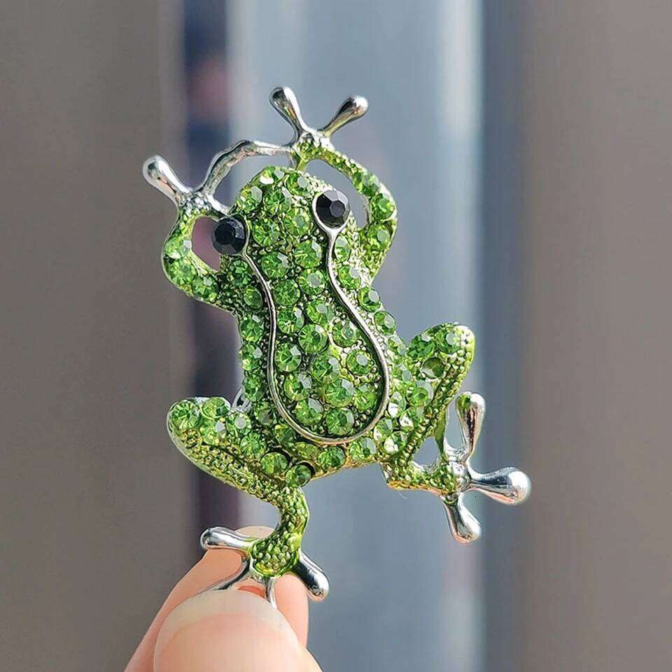 ZAKOL Luxury Green Crystal Frog Brooch Animal Brooches Pins For Women Dress Coat Accessories Jewelry Gift