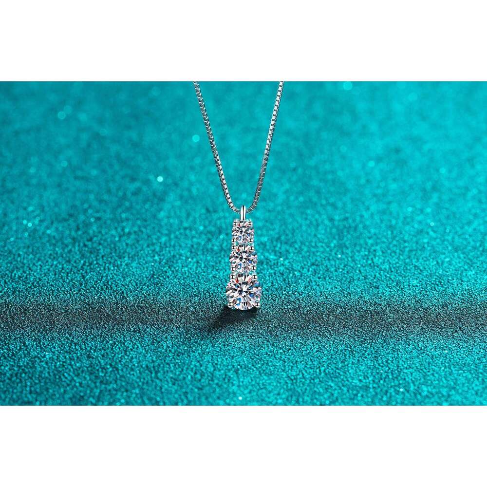 1.8 Ct 3 stone blue green white color moissanite pendant necklkace for charm lady With Certificate silver 925 jewelry gift 8b3