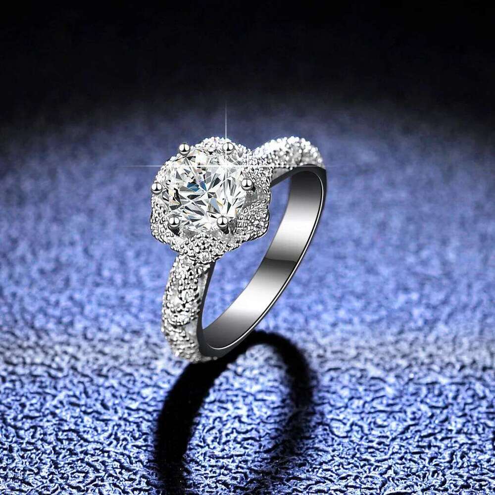1 Ct Moissanite Rings for Women 18K White Gold Plated Sterling Silver Lab Diamond Band with GRA Certificate Wedding Ring 932