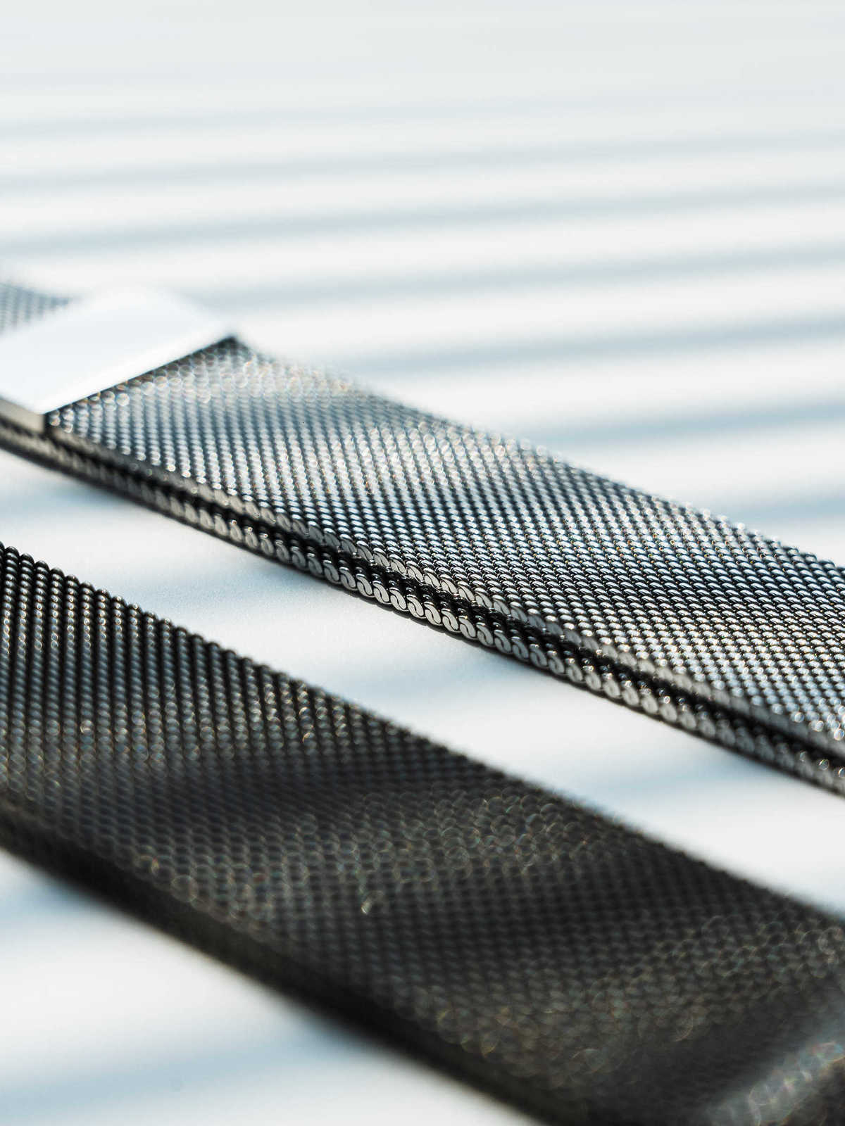 Suitable for Watch S10 watch strap, iWatch S9/S8/S7/ultra 2 Milanese loop strap X251114