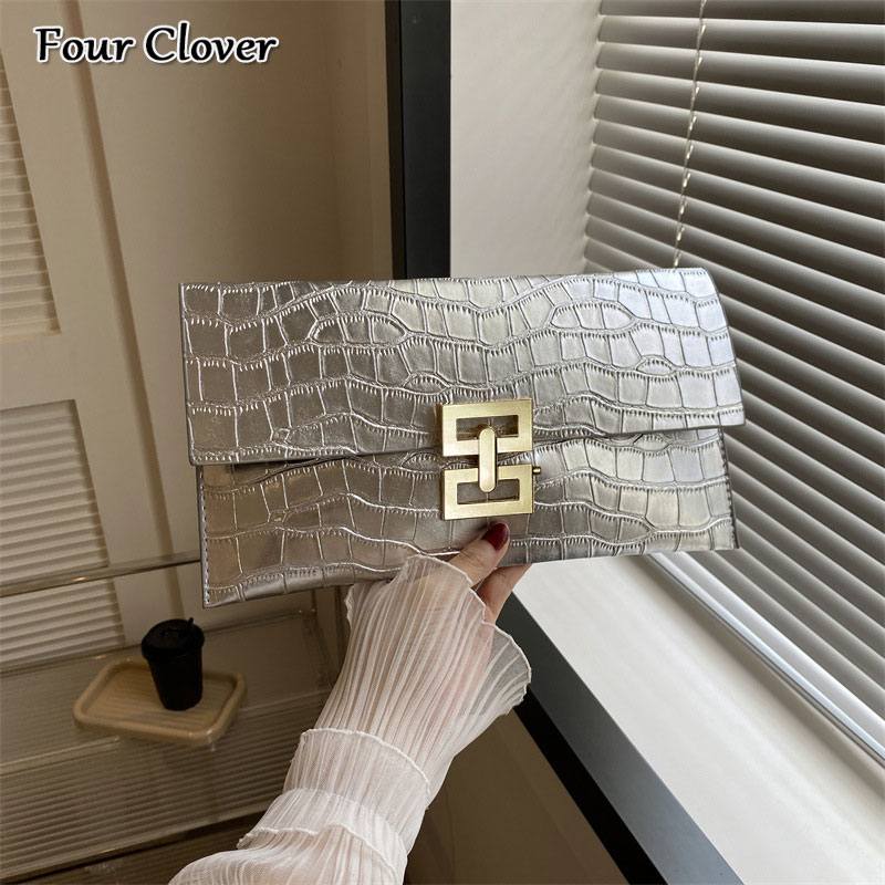 New leisure clutch with texture, small luxury shiny leather clutch, fashionable minimalist envelope bag for women, high-quality square handbag, dinner