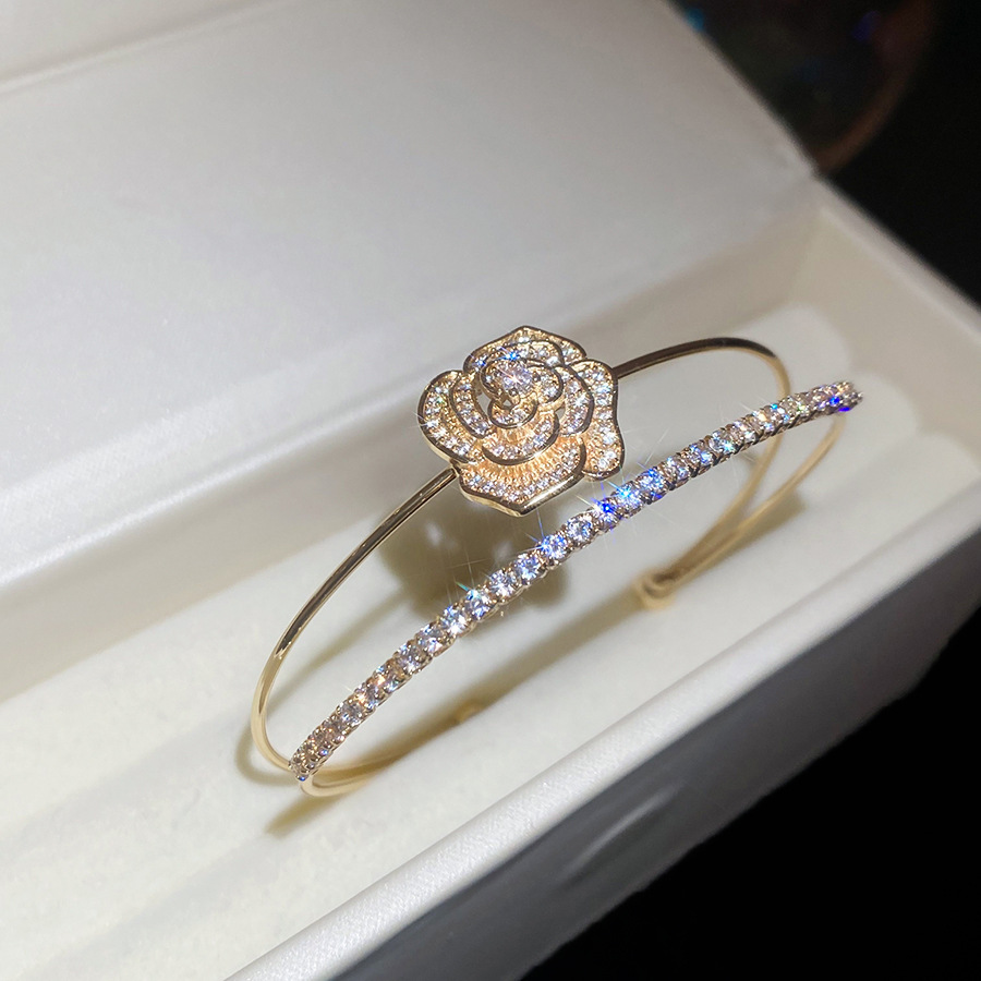 European and American Zircon Flower Double-layer Open Exquisite Elegant Light Luxury High-end Bracelet Design Sense Niche Jewelry