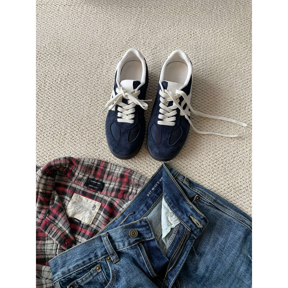 Internet Celebrity Winter New Women's Sports Outdoor Comfortable Breathable Thick-Soled Sneakers Front Lace Campus Style Casual Shoes