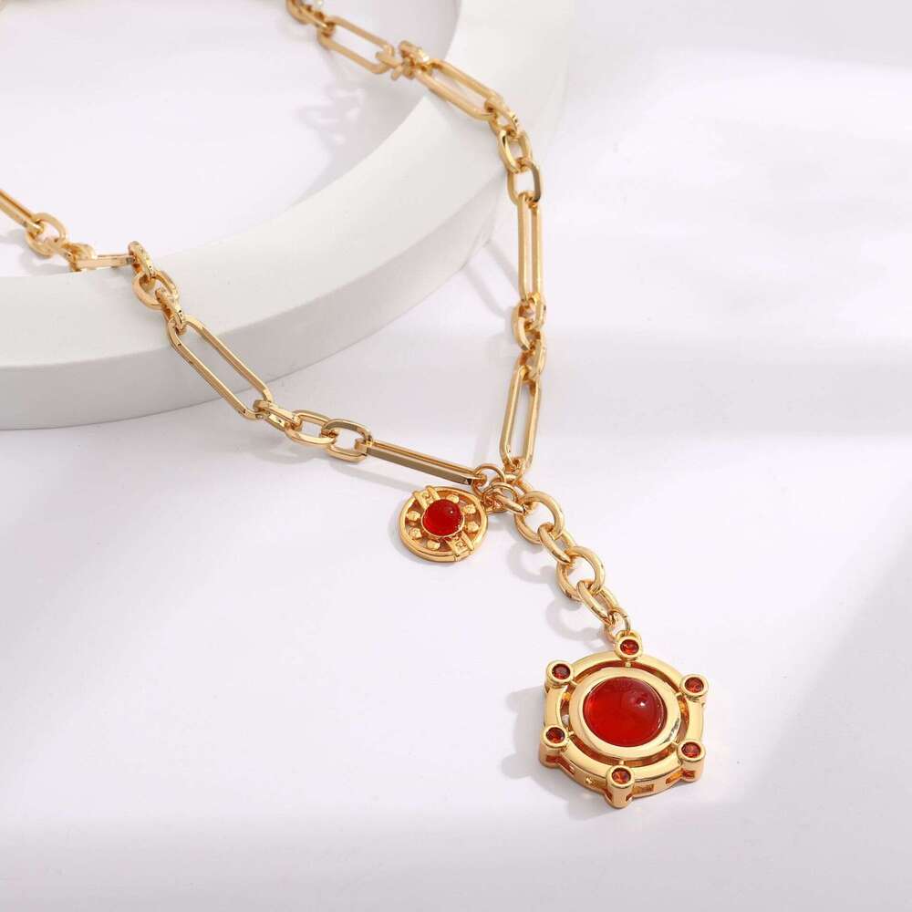 Foreign Trade Personalized Women's Elegant Collarbone Chain Irregular Round Pendant Design Necklace Minimum Order One Piece