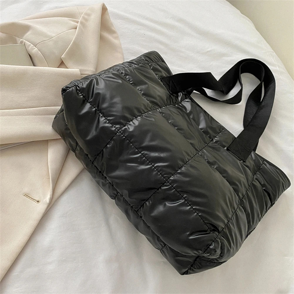 Fashion Women Tote Bag Large Capacity Cotton Padded Ladies Tote Handbags Rhombus Shopping Bag Quilted Solid for Leisure Travel251222