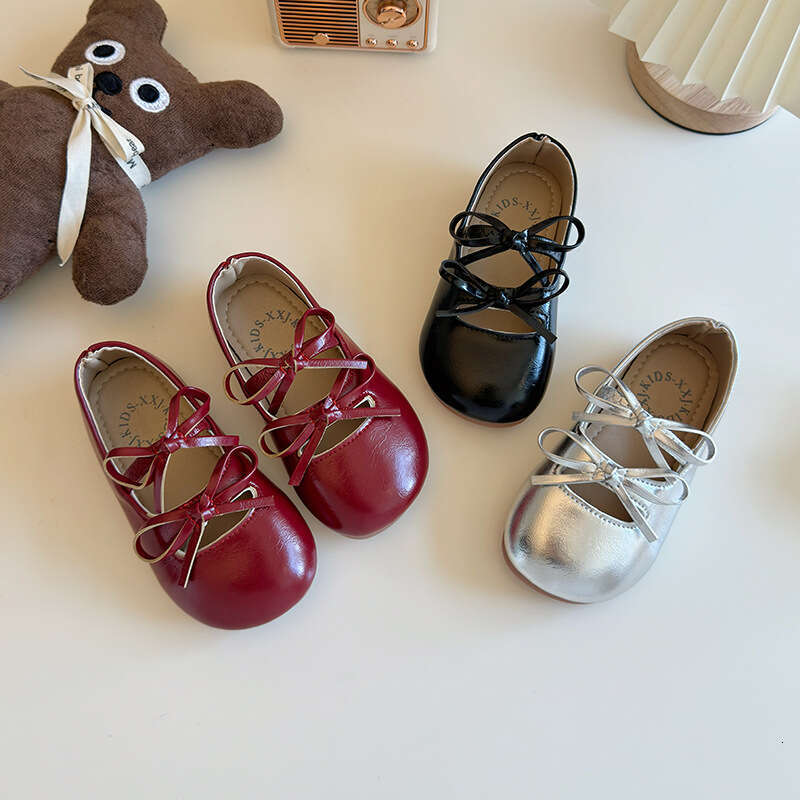 Korean Style Girls' Leather Shoes 2025 Spring and Autumn New Bow Princess Ballet Flats Soft Sole Slip-On Moccasins