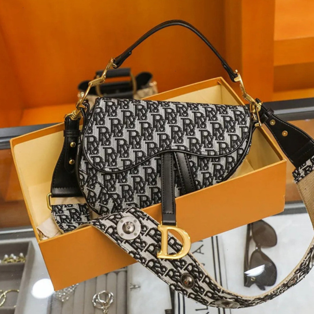 designer bag saddle bag womens fashion crossbody classic shoulder bag printed letters 265t