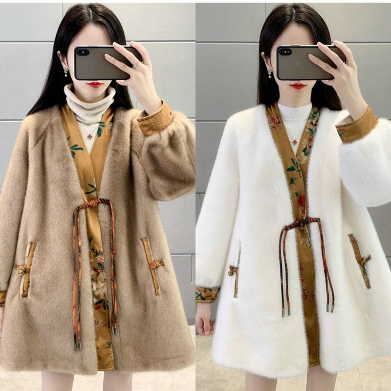 8413G41# High Quality Women's Sweater Imitation Faux Fur Cardigan Integrated Mother's Coat Winter Eco-friendly Jacket Can be Freely Matched