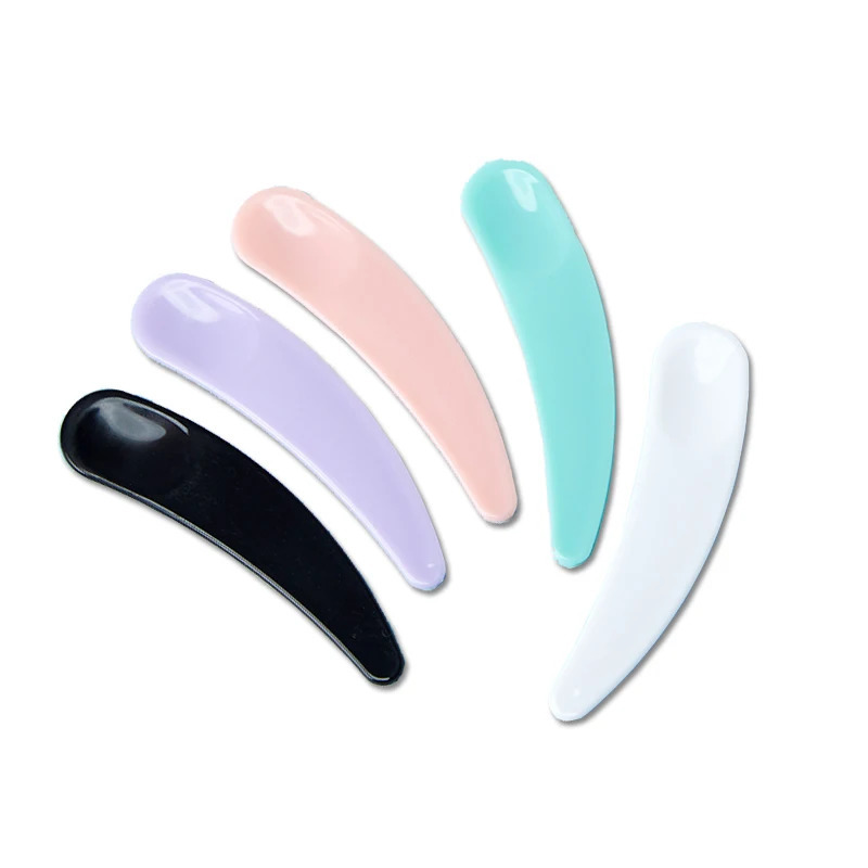 100pcslot Mini Cosmetic Spatula Scoop Disposable Mask White Black Green Purple Plastic Spoon Makeup Tool 55cm 251215