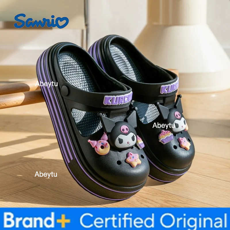 Sanrio Anime New Hello Kitty Cinnamoroll My Melody Cartoon Slippers Summer New Girls Beach Shoes Y2K Fashion Casual Home Shoes H251230