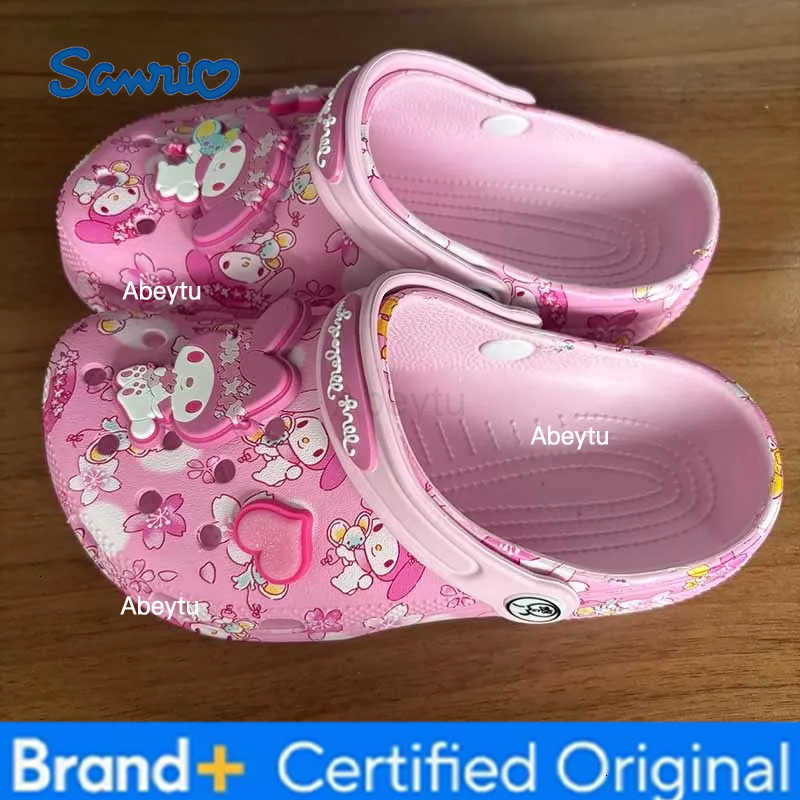 Sanrio New Hot My Melody Spring And Summer Slippers Outdoor Beach Slippers Indoor Non-Slip Cute Sandals Gifts H251230