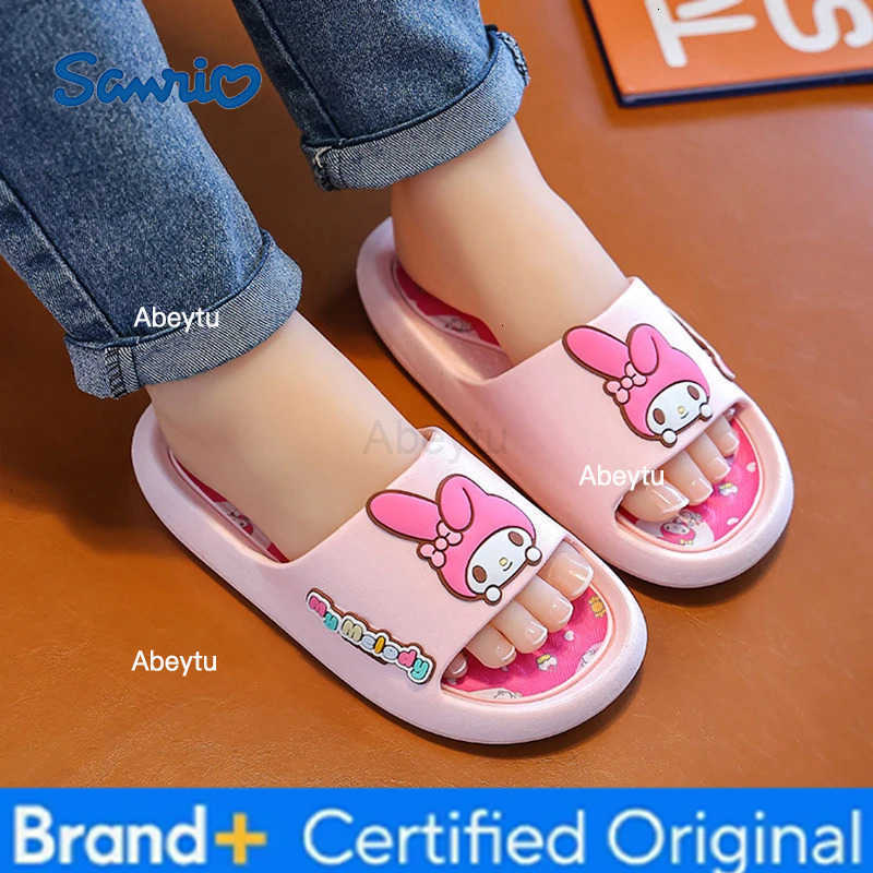 Sanrio Hello Kitty Slippers Children Adults Summer Home Bathroom Anti-Slip Slippers Kuromi Cinnamoroll Melody Girl Sandals Gifts H251230