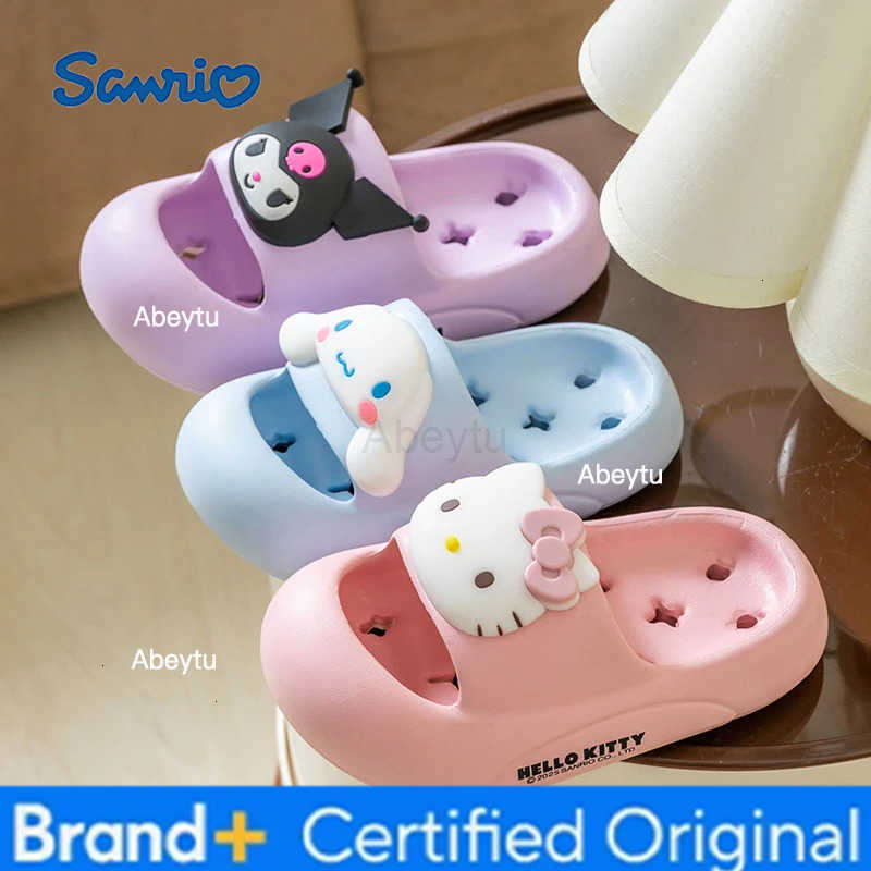 Sanrio kawaii Hello Kitty Hole Sandals Slippers Sandals Kawaii Eva Anime Home Beach Shoes Summer Slippers For Adult Kid H251230